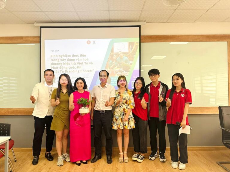 TỌA ĐÀM “KINH NGHIỆM THỰC TIỄN TRONG XÂY DỰNG VĂN HÓA THƯƠNG HIỆU VÀ PHÁT ĐỘNG CUỘC THI “VIỆT TÚ BRANDING CONTEST”