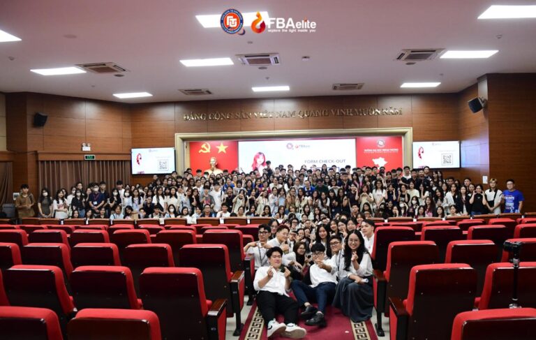ORIENTATION DAY 2023 KHOA QUẢN TRỊ KINH DOANH