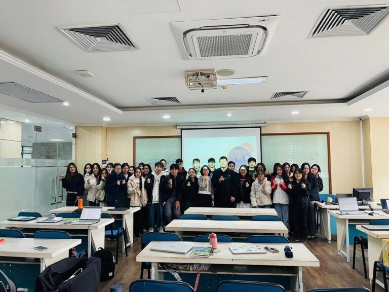 BUỔI CHIA SẺ VỀ ỨNG DỤNG CỦA THỐNG KÊ TRONG DOANH NGHIỆP CHO SINH VIÊN CHƯƠNG TRÌNH TIÊU CHUẨN KHOA QUẢN TRỊ KINH DOANH KHÓA 62