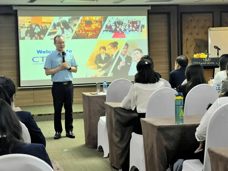 Lễ khai giảng các học phần thực hành nghiệp vụ khách sạn lấy chứng chỉ quốc tế CTH dành cho sinh viên K63 ĐHNNQT QTKS