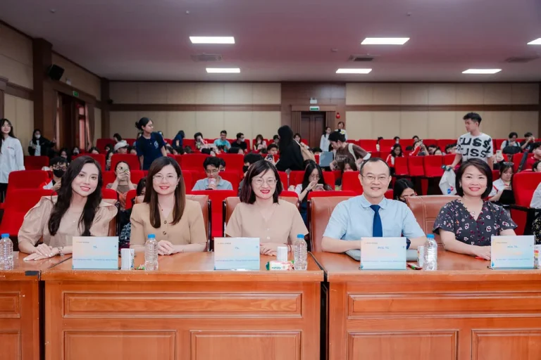 DỰ ÁN CHĂM SÓC SỨC KHỎE TINH THẦN VÀ TALKSHOW “QUẢN TRỊ CẢM XÚC” KHÉP LẠI VỚI NHIỀU DƯ ÂM ĐẸP